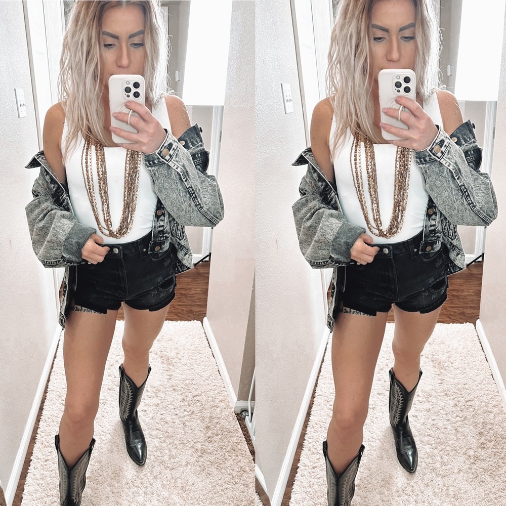 Wild Fable Black distressed Highest Rise cheeky festival cut off shorts size 2